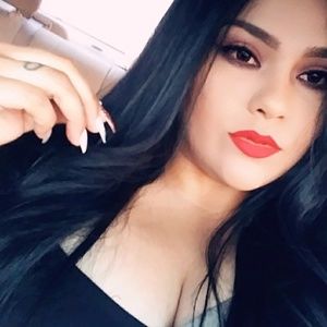 Meet your Posher, Connie